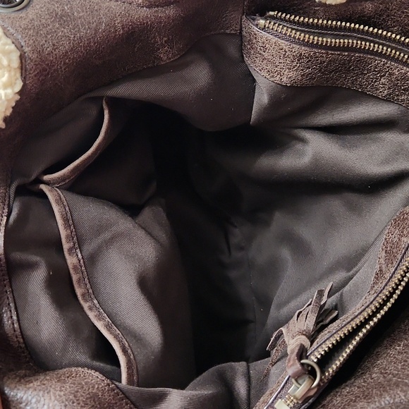 Jessica Simpson Brown and Cream Faux Leather and Sherpa Shoulder bag - Picture 11 of 16